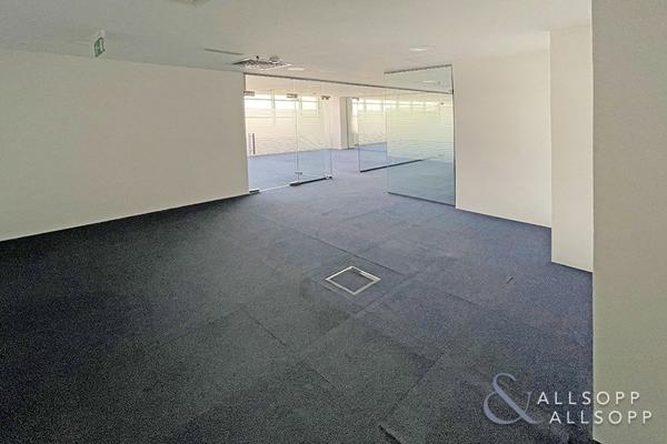 Islands View | Fully Fitted | 12 Parkings